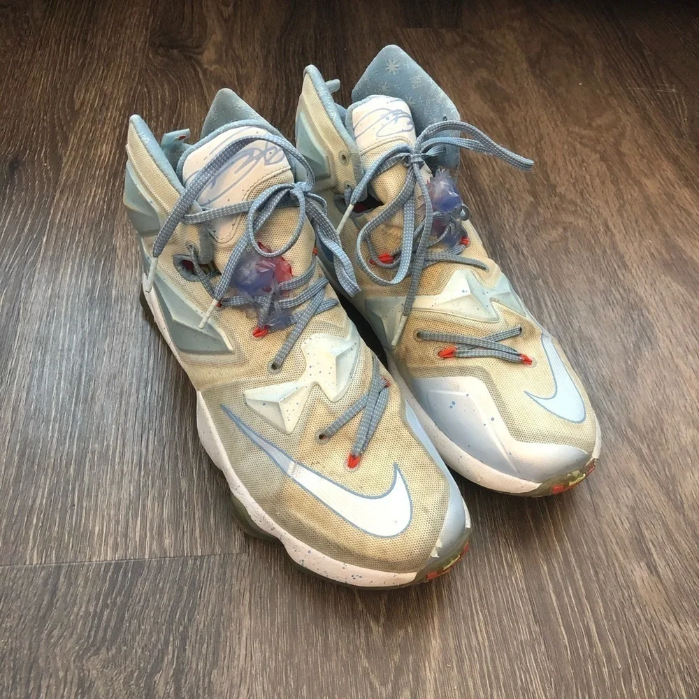 Nike Lebron 13 Christmas Edition Basketball Shoes